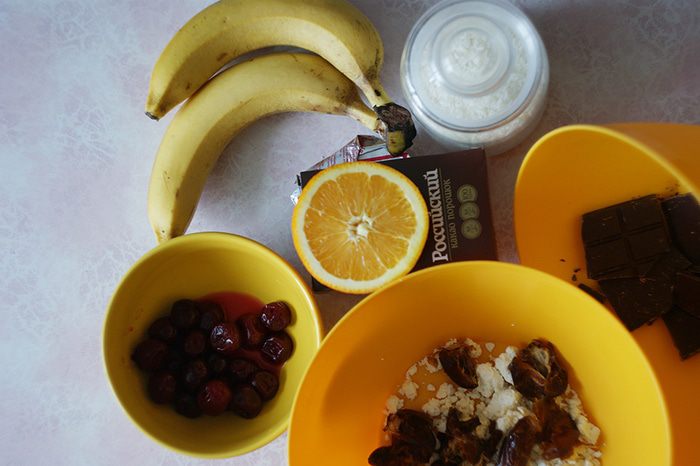 Полезные конфеты с финиками, апельсином и бананами