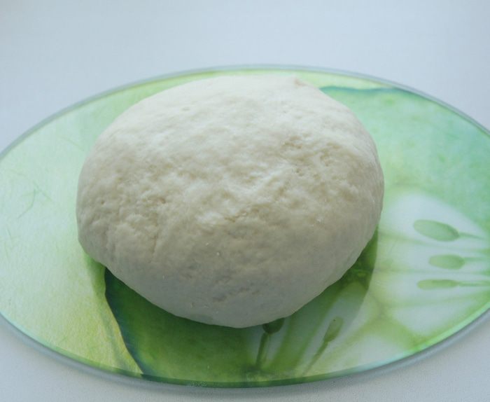 Пирог со скумбрией и грибами