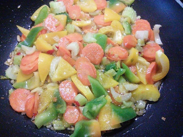 Весёлый кускус с овощами 