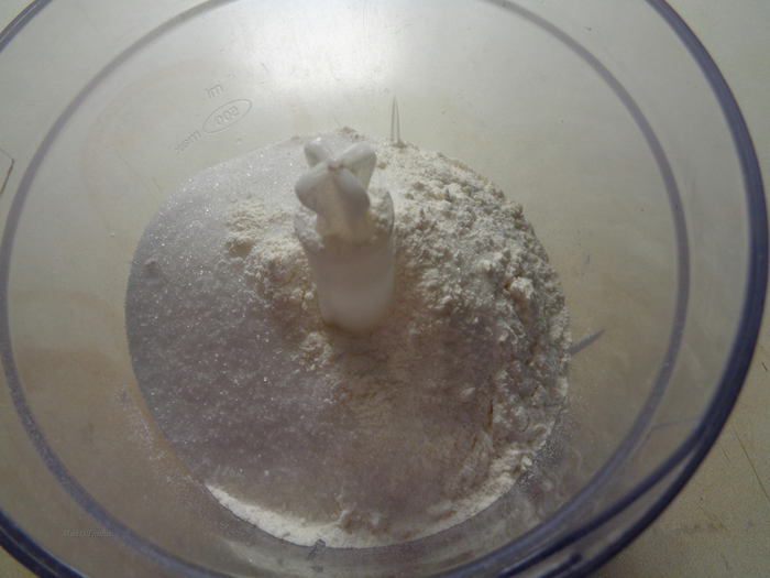 Дачная сливовая галета