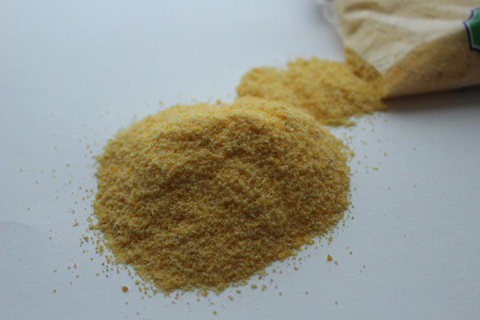 Чипсы из поленты с розмарином и пряной солью (для МариныL)