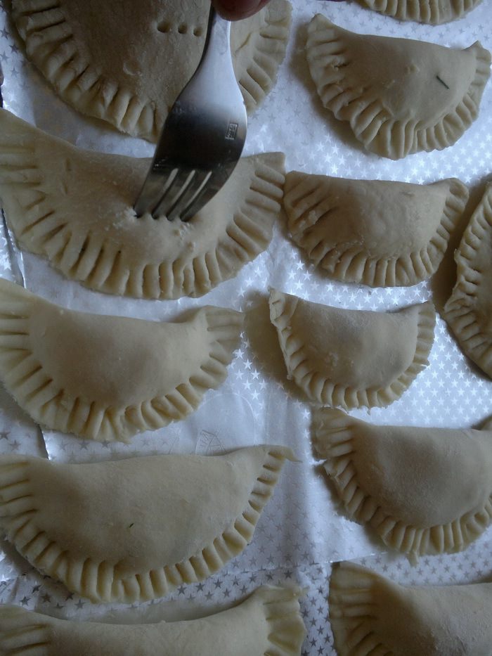 Сырные пирожочки (τυροπιτάκια)