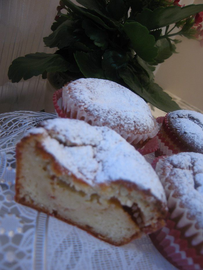 Творожные кексы с заварным ванильным кремом