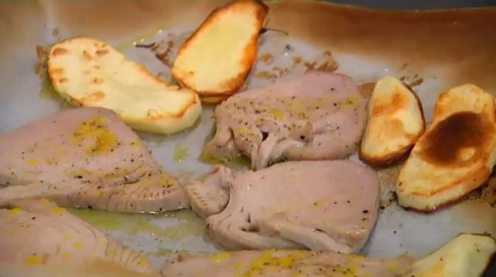 Закуска из тунца с цукини и картофелем