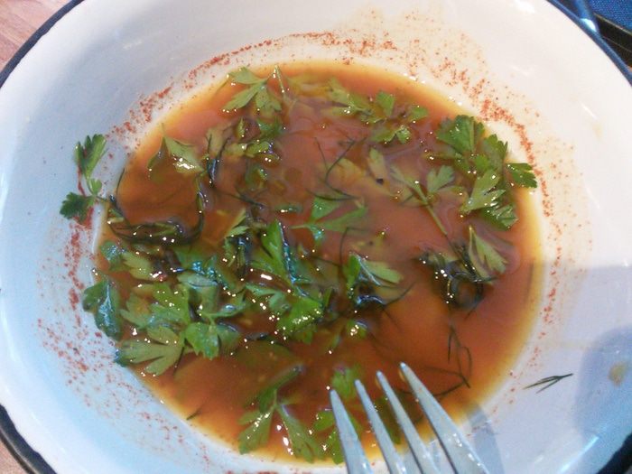 Салат с шампиньоны, камамбером и инжиром 