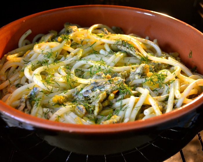 Паста с сардинами (pasta con le sarde)
