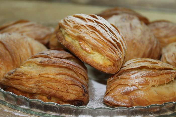 Неаполитанское пирожное Le Sfogliatella