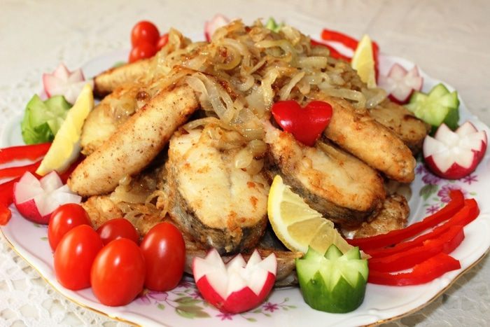 Жареный судак с мускатным орехом