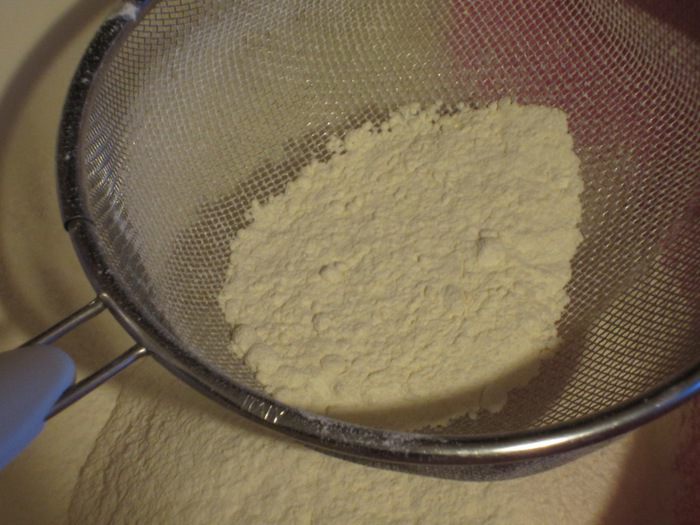 Кофейный пирог-спираль с карамелью