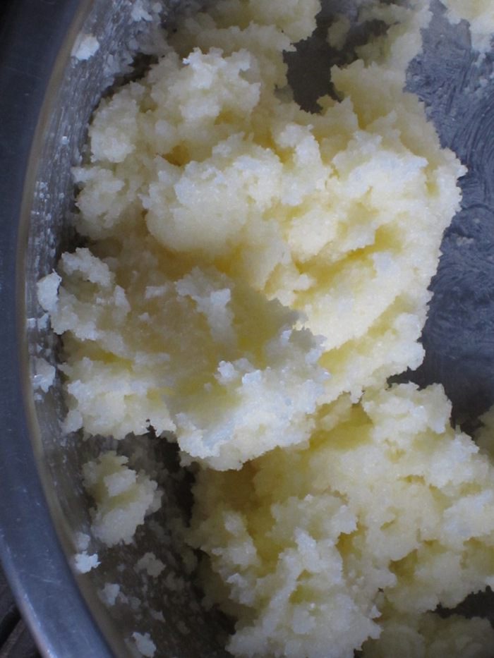 Перевернутый пирог с ананасами и карамелью