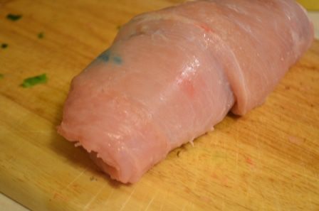 Бесподобный рулет из индейки под брусничным соусом 