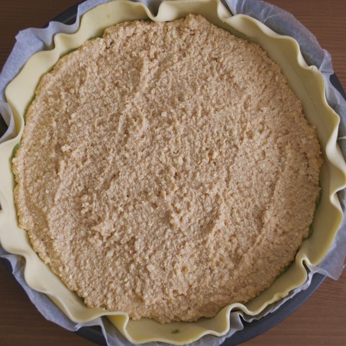Закусочной пирог с рикоттой и соусом песто (Torta di ricotta e pesto) 