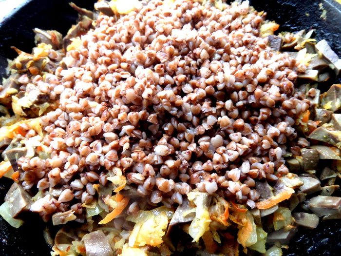 Почки с гречкой