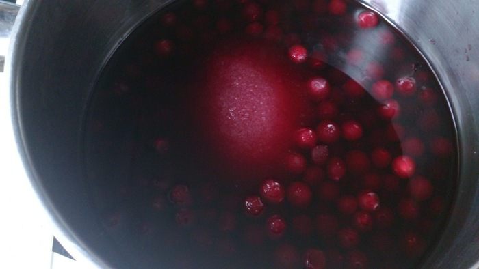 Ребра с клюквенным соусом