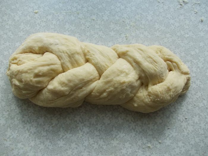 Домашняя плетенка с кунжутом