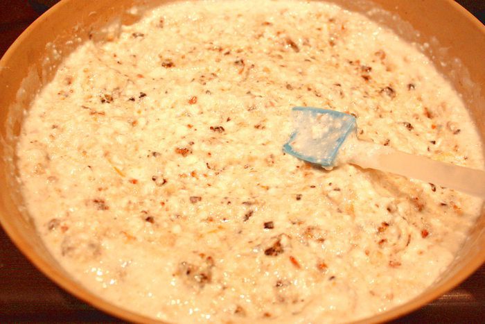 Воздушная творожная запеканка с орешками