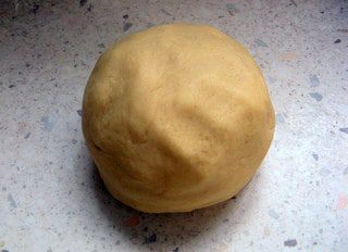 Корзиночки с генуэзским кремом