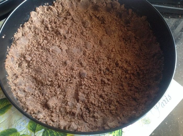 Шоколадный пирог с творожной начинкой