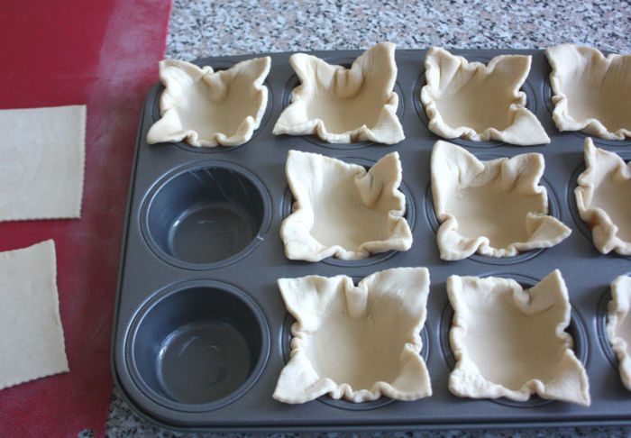 Пирожки с вишней