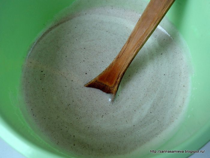 Черемуховые блины со сметанно-лимонным соусом