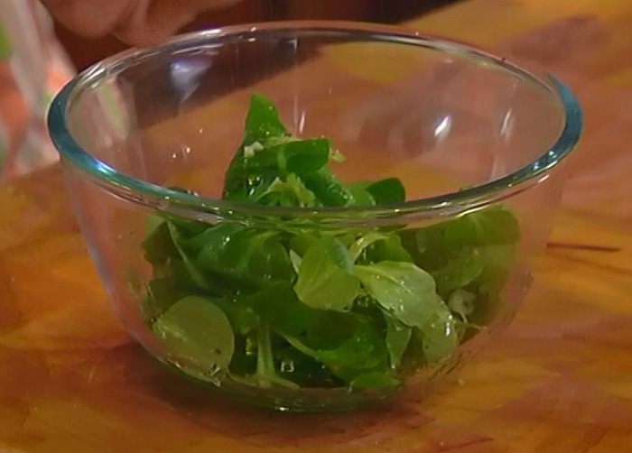 Бутерброд с яйцом и домашним майонезом 