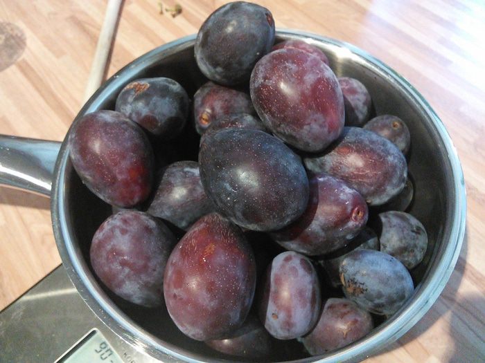 Сливово-имбирный штрудель