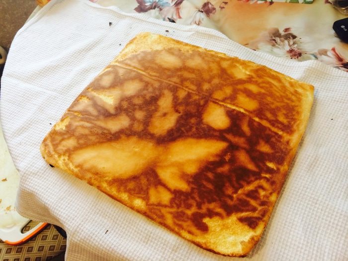 Бисквитный торт-рулет