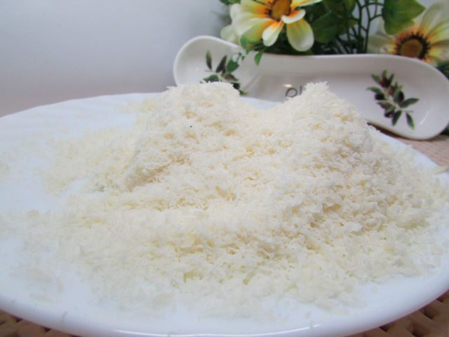 Сырное печенье с маслинами и ароматом лимона