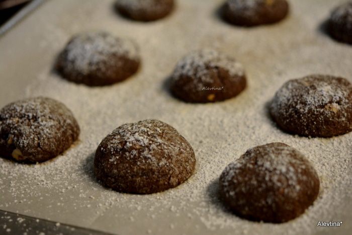 Шоколадное печенье с фундуком