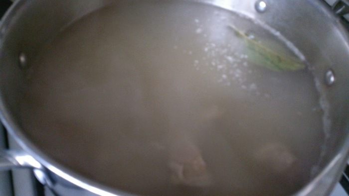 Борщ с щавелем и фасолью