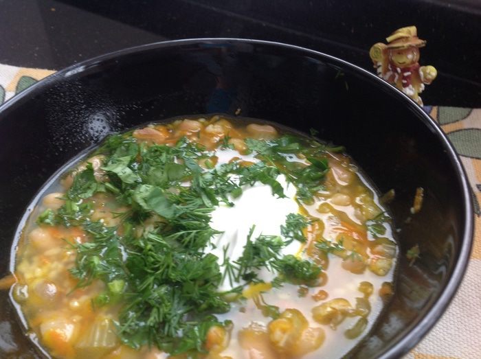 Суп с фасолью и кускусом