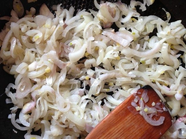 Французские луковые мини-пироги