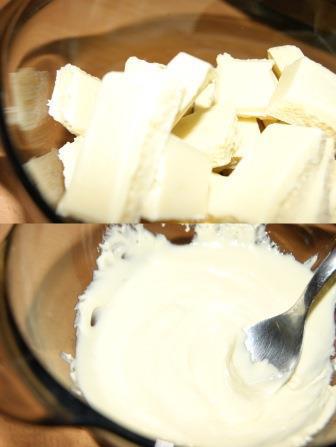 Творожник с белым шоколадом и курагой