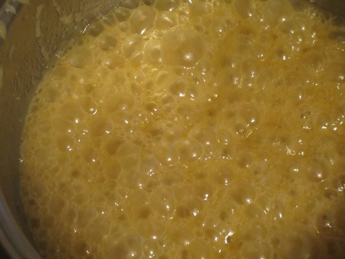 Перевернутый пирог с ананасами и карамелью