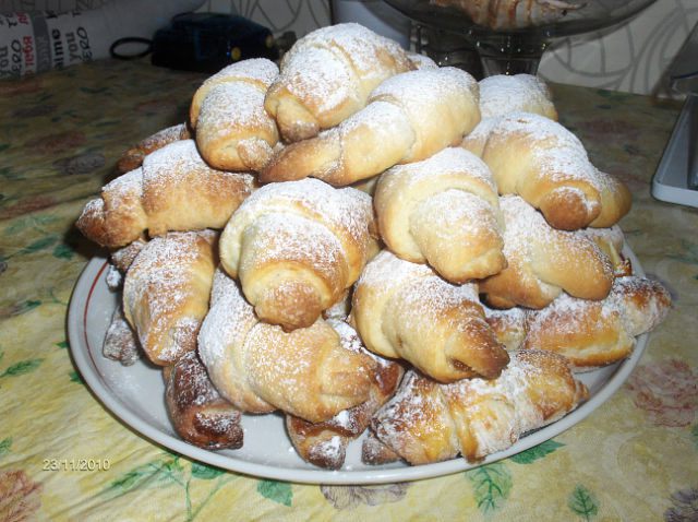 Рогалики дрожжевые