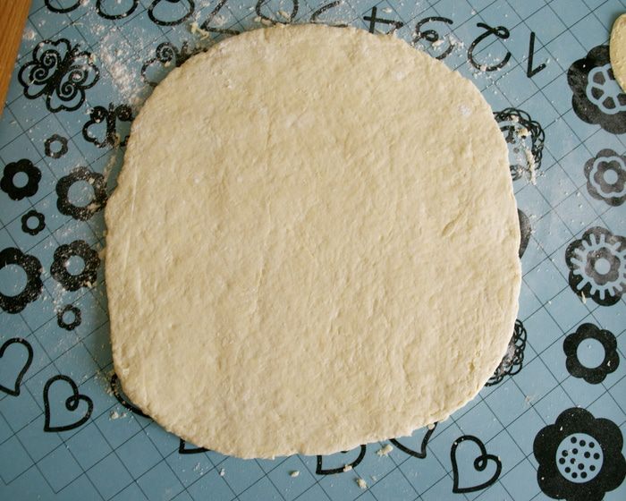 Слоистые булочки &amp;quot;универсальные&amp;quot; (flaky buttermilk biscuits)