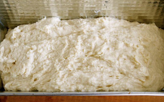 Пивной хлеб на сливочном масле (Buttery Beer Bread)