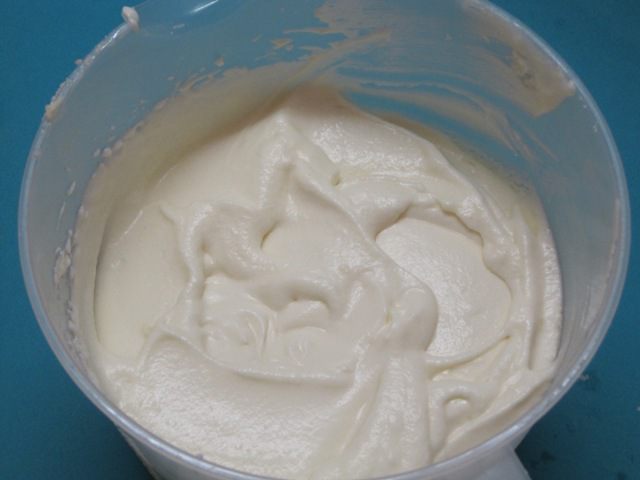 Торт сметанный