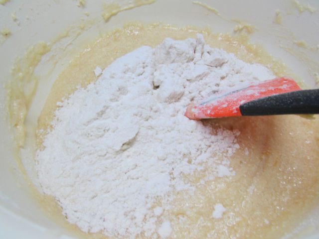 Кекс с вишней