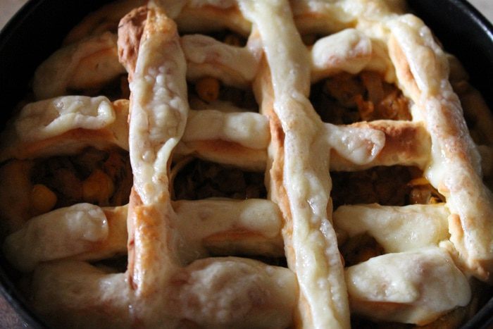 Пирог с капустой и кукурузой