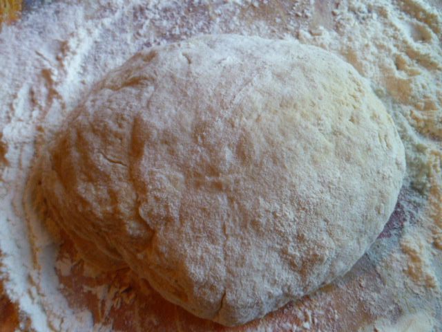 Быстрое слоеное тесто на закваске