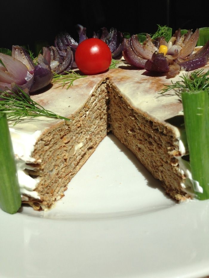 Печеночный торт с яблочным кремом