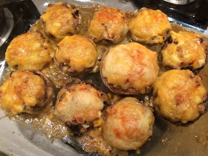 Запеченные шампиньоны по-итальянски