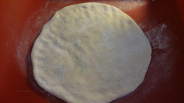 Осетинские пироги с двумя видами начинки