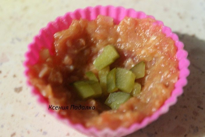 Мясные кексы с начинкой