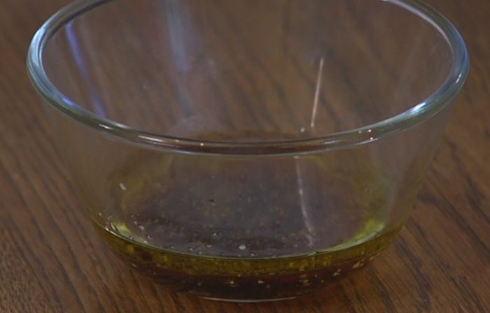 Салат из инжира с фасолью и орехами пекан 