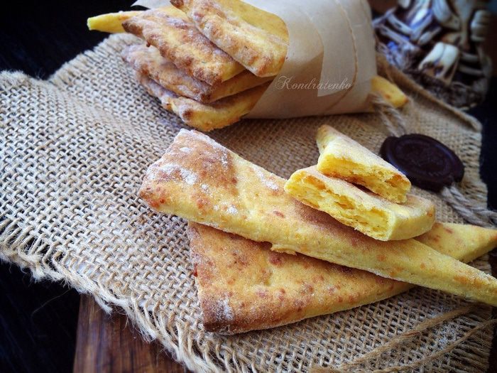 Картофельное печенье с сыром и прованскими травами