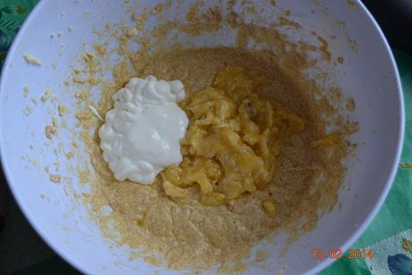 Банановый пирог с корицей