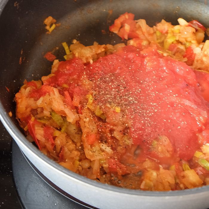 Баклажаны, фаршированые кускусом с овощами