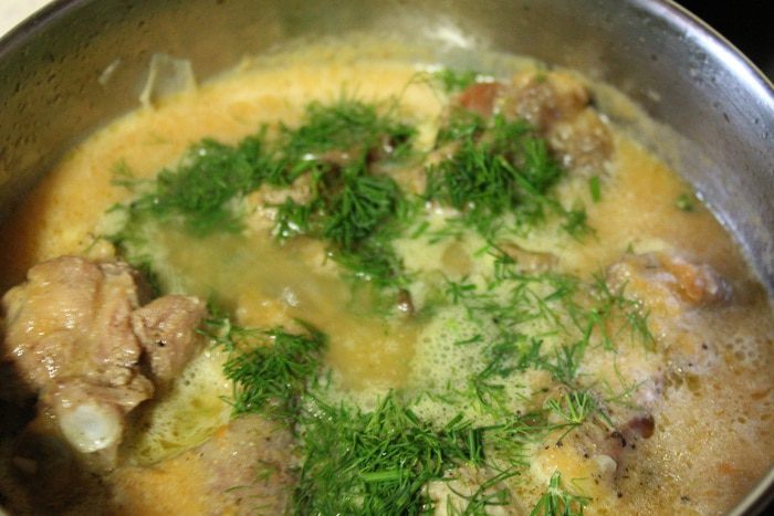 Тушеные крылья индейки